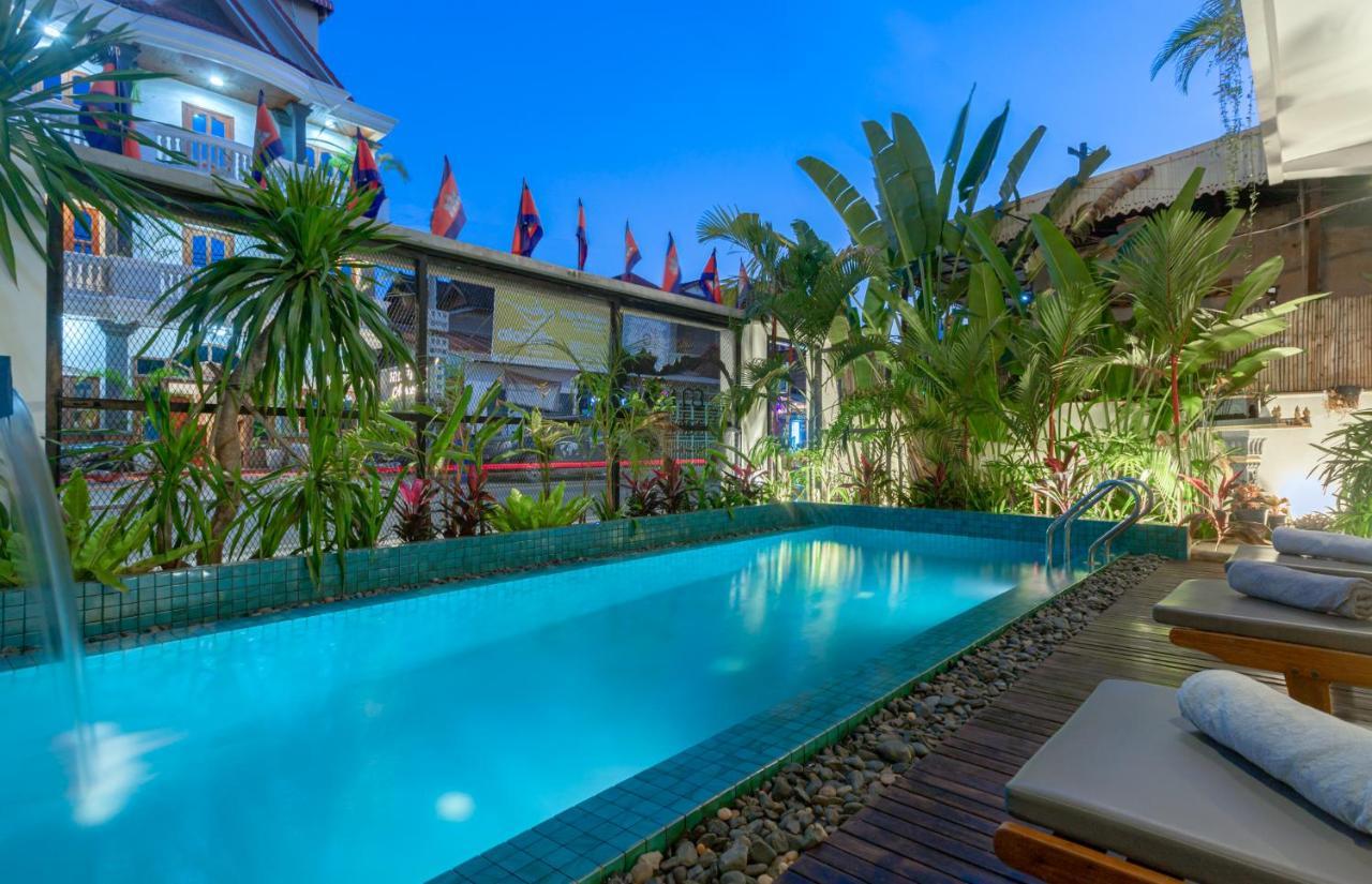 Baahu Hotel 3*