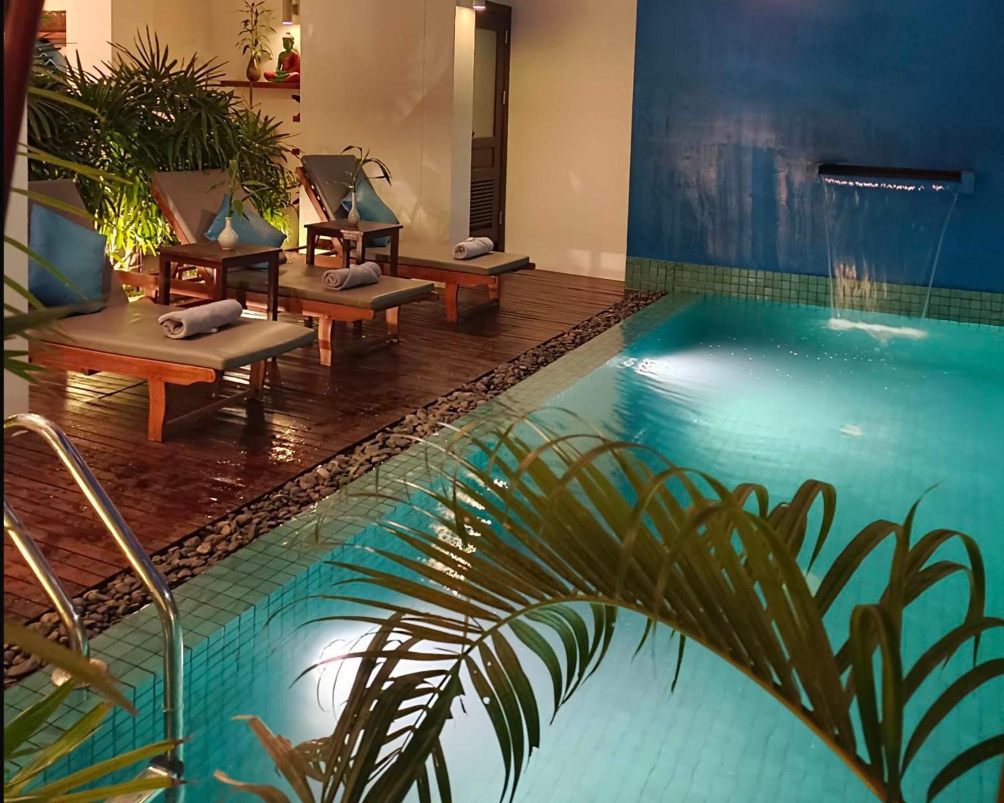 Hotel Baahu 3*